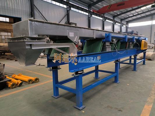 600mm*8000mm স্টেইনলেস স্টীল পাতা স্প্রিং লবণ পরিবহন জন্য এক্সন্ট্রিক কম্পন কনভেয়র