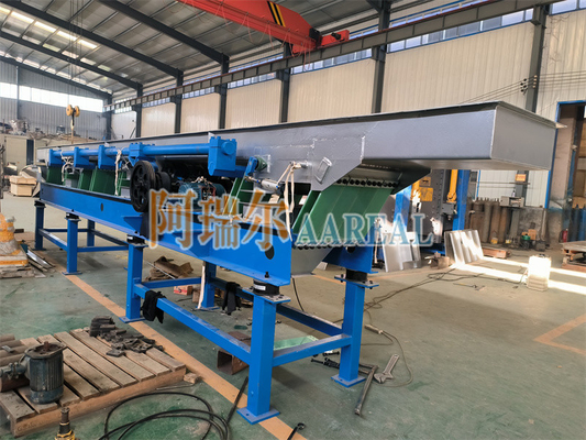 দীর্ঘ দূরত্ব 600mm প্রস্থ স্টেইনলেস স্টীল 304 পাতা স্প্রিং 25 টন প্রতি ঘন্টায় লবণ পরিবহন জন্য eccentric ভারসাম্য কম্পন কনভেয়র